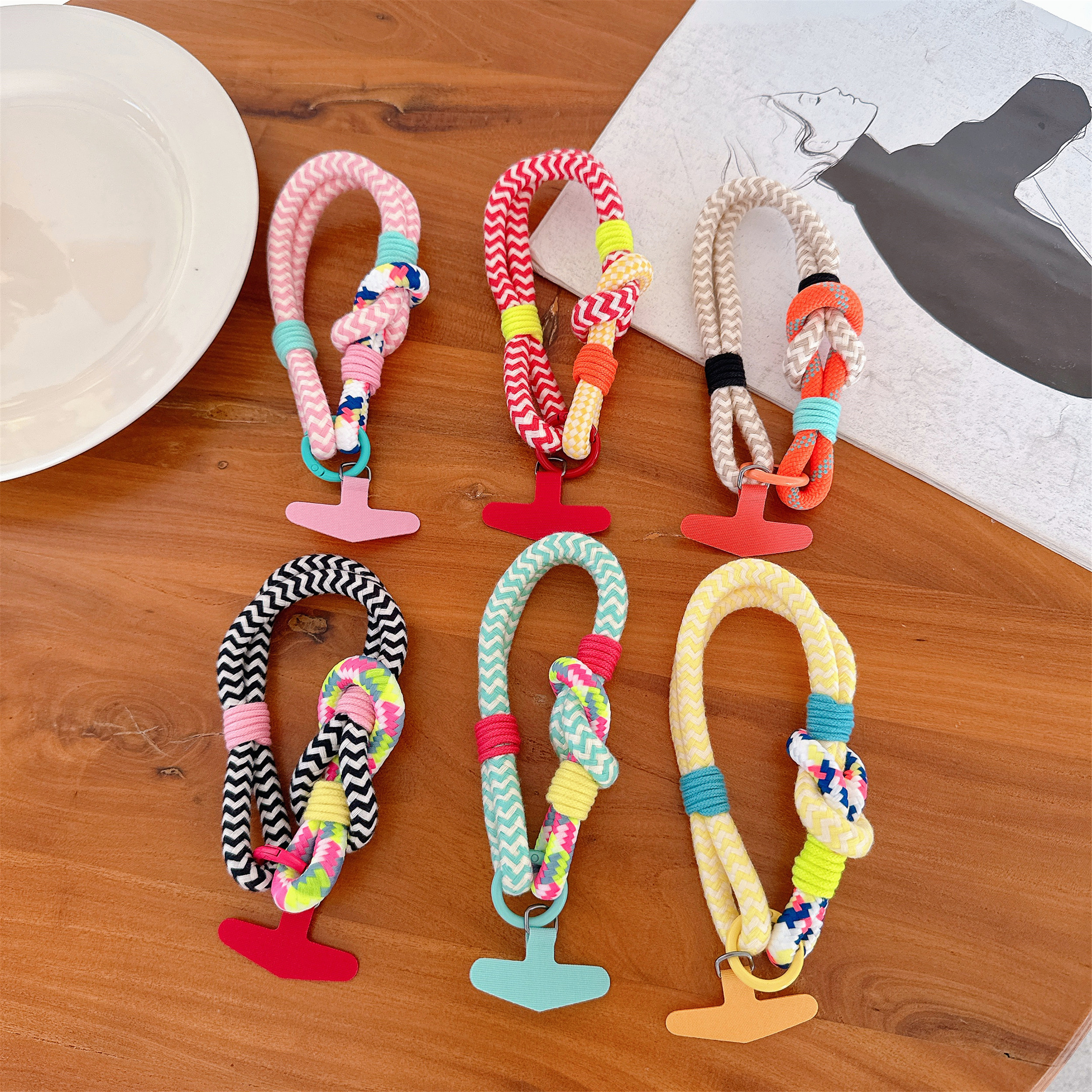 Keychains Contrast Color Key C - Luxury Bags For You avis et prix
