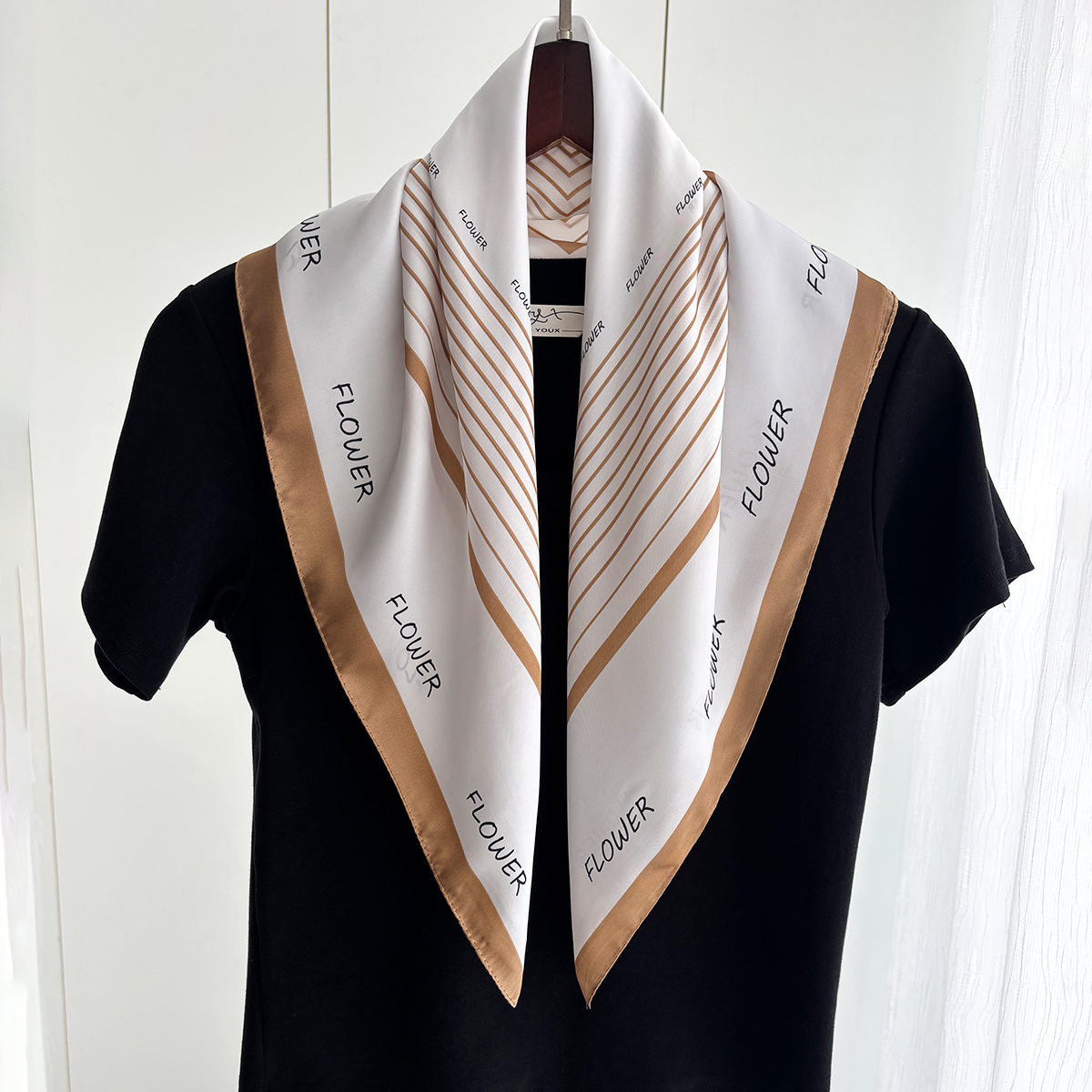 Luxury Print Scarf For Women E - Luxury Bags Expensive avis et prix
