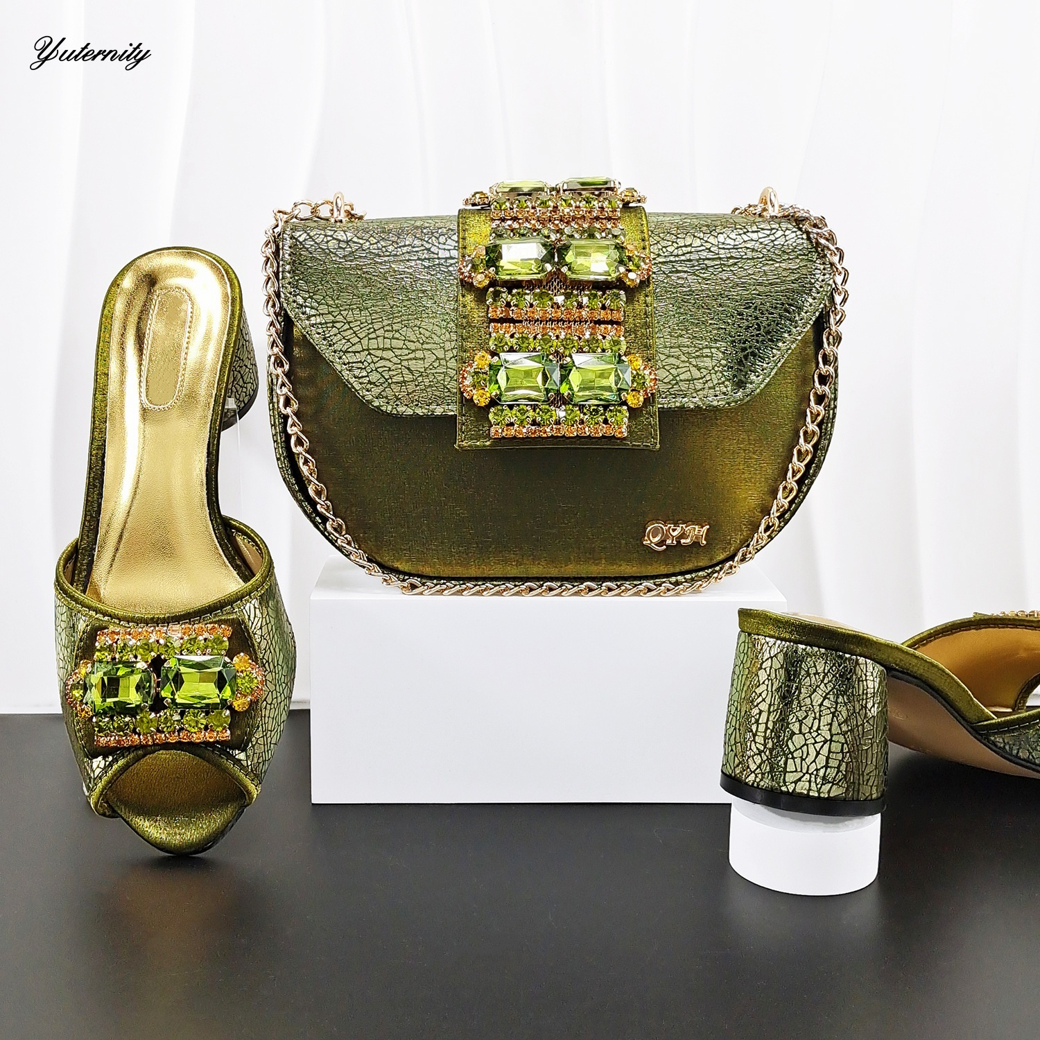 Dubai Rhinestone Luxury Slippe - Luxury Bags Dubai avis et prix
